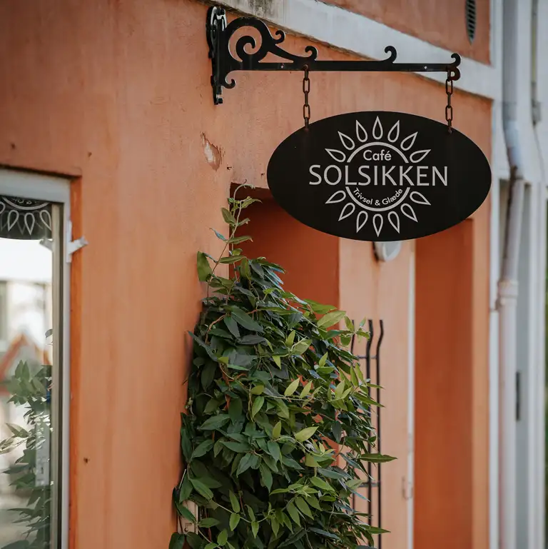 Café Solsikken udefra